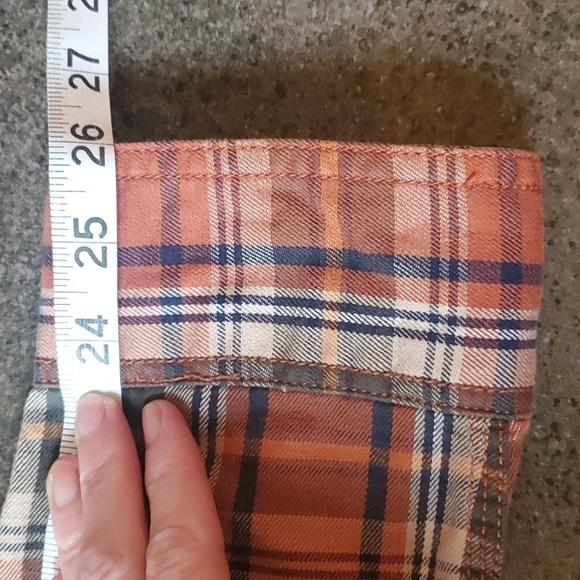 G.H. Bass & Co. Casual Button Down Long Sleeve Heavier Fall Plaid Sz. L Shirt - Picture 12 of 12